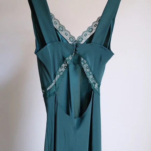 Reformation green silk and lace Provence dress - Picture 6 of 8